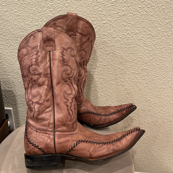 SOLD - Picture 2 of 15